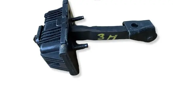 Toyota Avensis T250 Rear door check strap stopper 