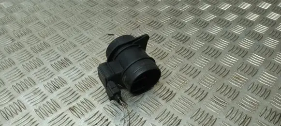 Skoda Fabia Mk2 (5J) Mass air flow meter 03L906461 5WK97023 024012116