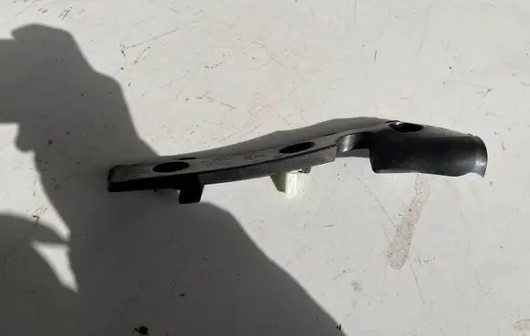 KIA Rio Rear bumper mounting bracket 86614H8000