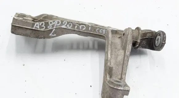 Audi A3 S3 8P Front lower control arm/wishbone 1K0199295E