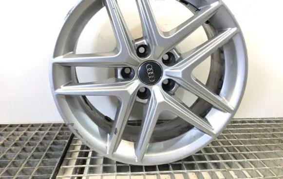 Audi A5 8T 8F R17 alloy rim 