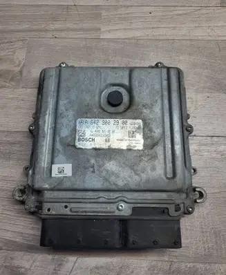 Mercedes-Benz E W212 Engine control unit/module A6429002900 A6429010200 0281016383