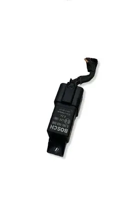 Audi A4 Allroad B9 Glow plug pre-heat relay 0281003038 038907281D