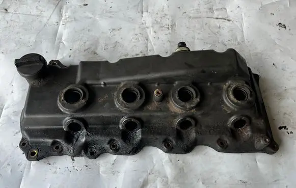 Toyota Land Cruiser (J120) Rocker cam cover 1223830030