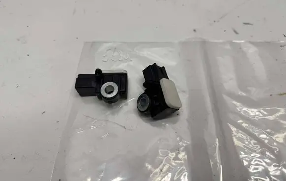 Peugeot 208 Airbag deployment crash/impact sensor 9675669780