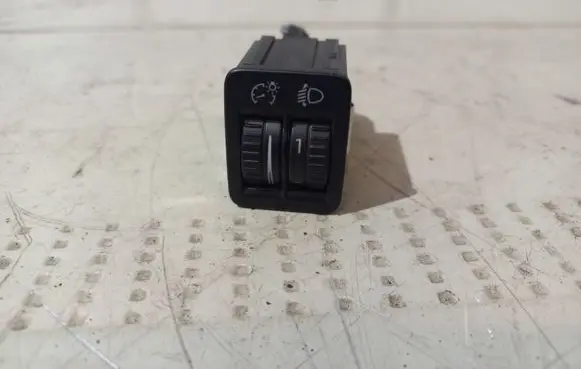 Volkswagen PASSAT B6 Headlight level height control switch 3C0941333A