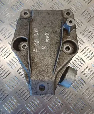 BMW 5 F10 F11 Engine mounting bracket 6777623 GD01524 13992010