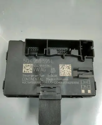 Volkswagen Golf VIII Door control unit/module 5Q4959595L