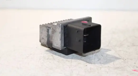 Fiat Scudo Glow plug pre-heat relay 9663824880