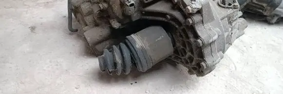 Nissan Primera Manual 5 speed gearbox 7701717718 A018360 32010AE874