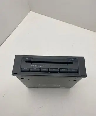 Audi A3 S3 8P CD/DVD changer 8E0035111D