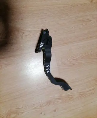 Peugeot 206 Accelerator throttle pedal 0280752237 9645852280