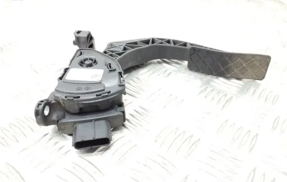 Audi A4 S4 B8 8K Accelerator throttle pedal 8K1723523