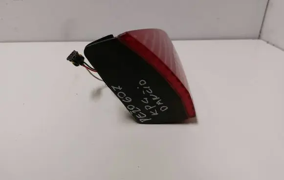 Peugeot 607 Tailgate rear/tail lights
