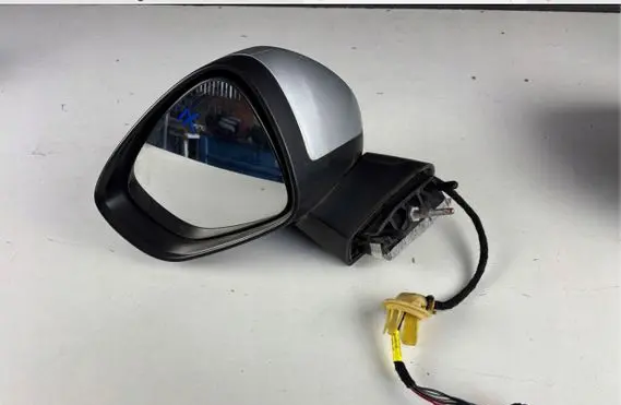 Citroen C4 II Front door electric wing mirror C4B7