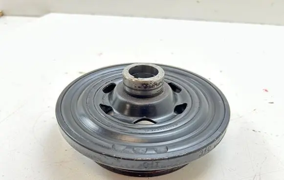 Mercedes-Benz Sprinter W906 Crankshaft pulley A6110300503