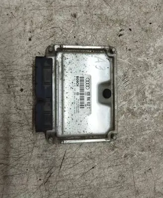 Audi A3 S3 8L Engine control unit/module 038906012C 28SA4204 0281010122