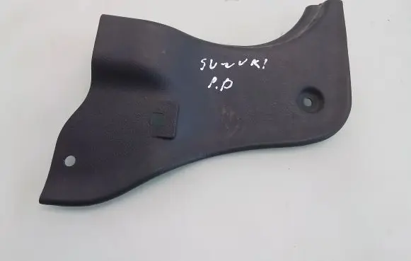 Foot area side trim