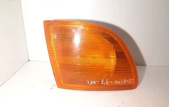 Mercedes-Benz Vito Viano W638 Front indicator light