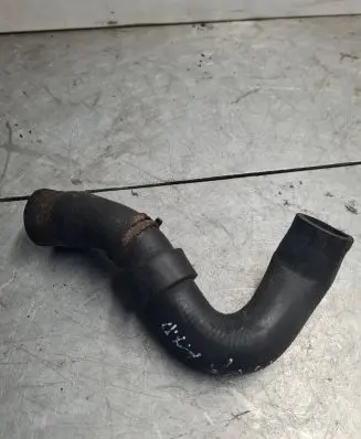 Volkswagen Transporter - Caravelle T5 Engine coolant pipe/hose 106780T