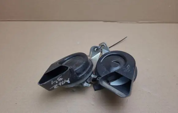 Mercedes-Benz B W245 Horn signal A0055424320