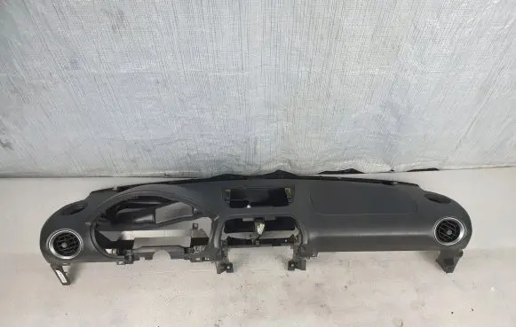 Subaru Impreza II Dashboard