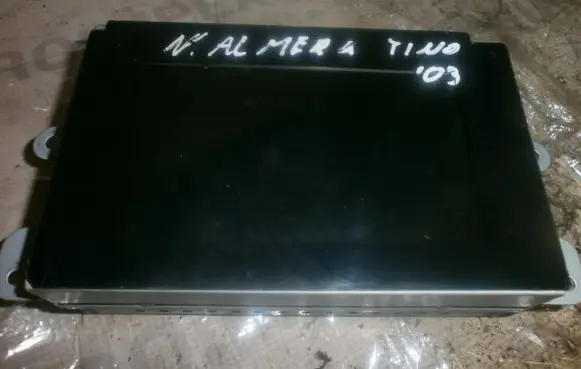 Nissan Almera Tino Screen/display/small screen 28090bu705