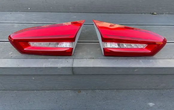 Ford Focus Tailgate rear/tail lights JX7B13A602DA JX7B13A603DA