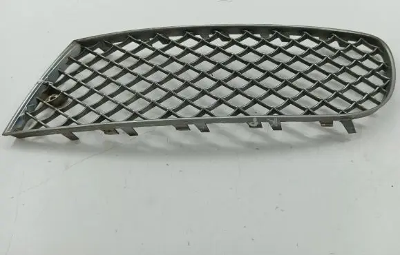 Bentley Flying Spur Front bumper lower grill 3W5807683