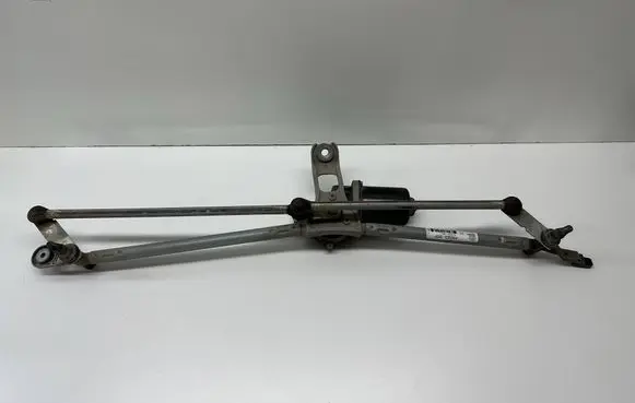 Ram 1500 DT Front wiper linkage and motor 91498531 916251061