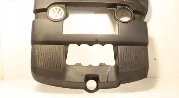 Engine cover (trim)