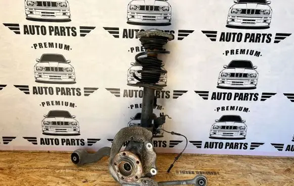 BMW 4 F32 F33 Front wheel hub spindle knuckle 6868665