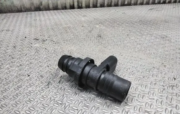 Volkswagen PASSAT B6 Air pressure sensor 3900160898