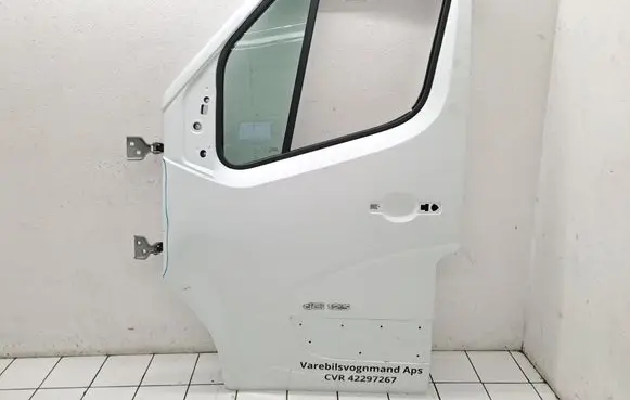 Door (2 Door Coupe)