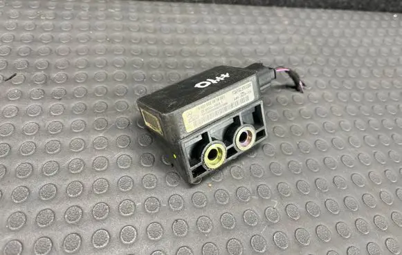 Mercedes-Benz C W202 Other relay A0025427618