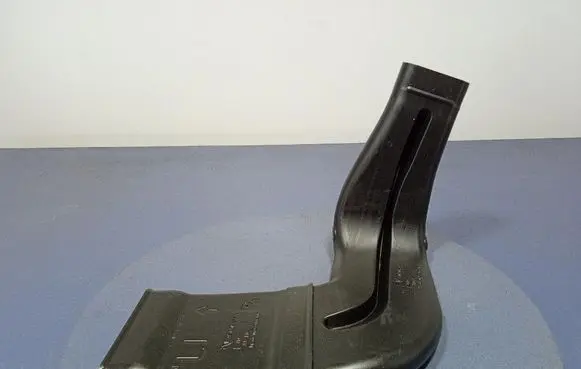Porsche Panamera (970) Intake resonator 971815265