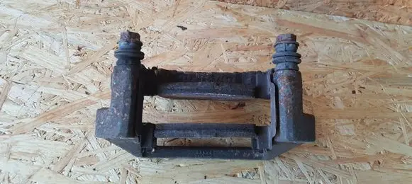 Volvo XC60 Brake caliper pad carrier rear 30794558