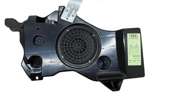 Audi A3 S3 A3 Sportback 8P Subwoofer speaker 8P4035382E