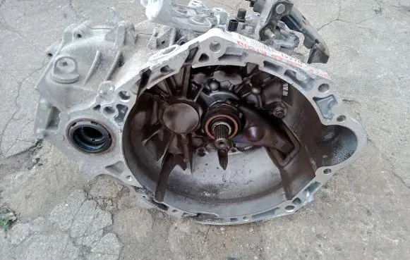 KIA Rio Manual 5 speed gearbox U97VGH