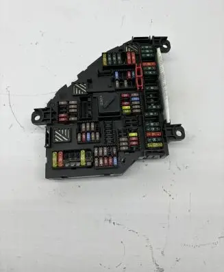 BMW 5 F10 F11 Fuse module 9264923
