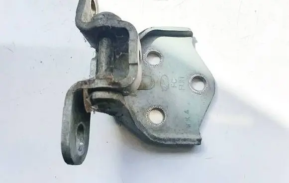 Hyundai Matrix Rear door lower hinge