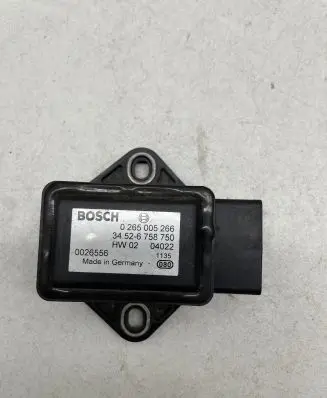 BMW 5 E60 E61 ESP acceleration yaw rate sensor 0265005266 0026556