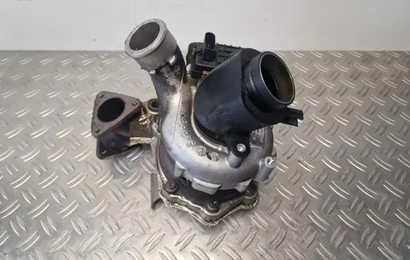 Volkswagen Touareg II Turbo 059145874L 6NW009550