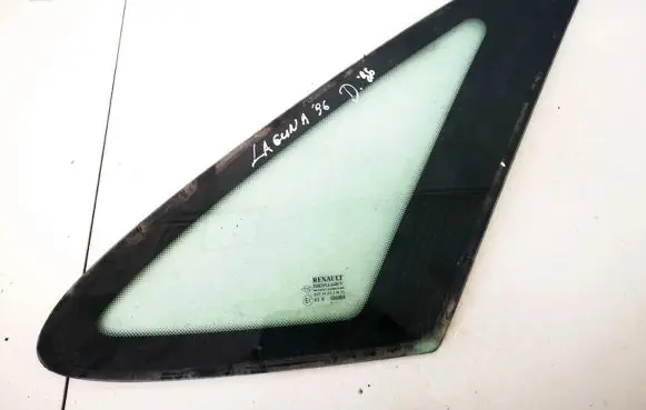 Renault Laguna I Rear side window