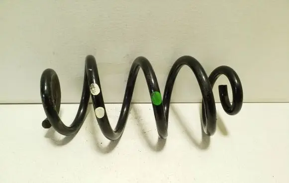 Nissan X-Trail T32 Rear coil spring