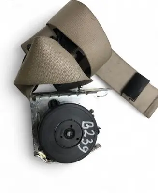 BMW 5 F10 F11 Front seatbelt 610126200B