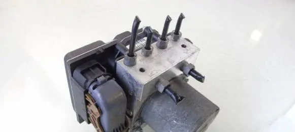 Peugeot 5008 ABS Pump 0265230883