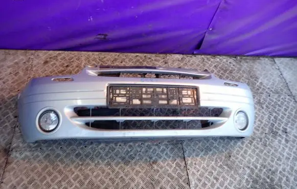 Renault Thalia I Front bumper