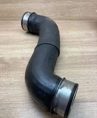 Mercedes-Benz E W211 Intercooler hose/pipe A2115282782