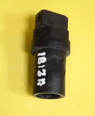 Seat Ibiza IV (6J,6P) Speed sensor (speedometer sensor) 357919149 602075